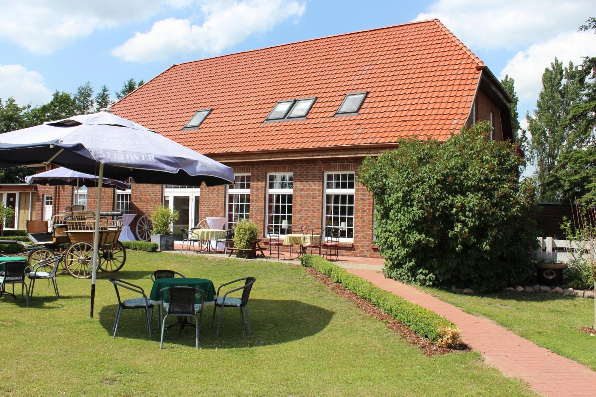 Im Wiesengrund Lalendorf Exterior photo